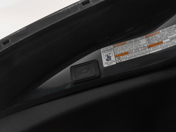 Toyota RAV4 IV (XA40) Рестайлинг с пробегом 2017 года, цена 2 900 000 рублей, 71290 км, внедорожник, Автокод Объявления