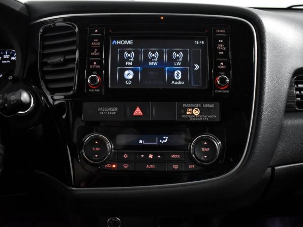 Mitsubishi Outlander III Рестайлинг 2 с пробегом 2017 года, цена 1 910 000 рублей, 93100 км, внедорожник, Автокод Объявления