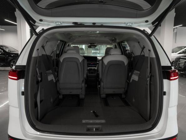 Kia Carnival IV с пробегом 2022 года, цена 4 090 000 рублей, 77914 км, минивэн, Автокод Объявления