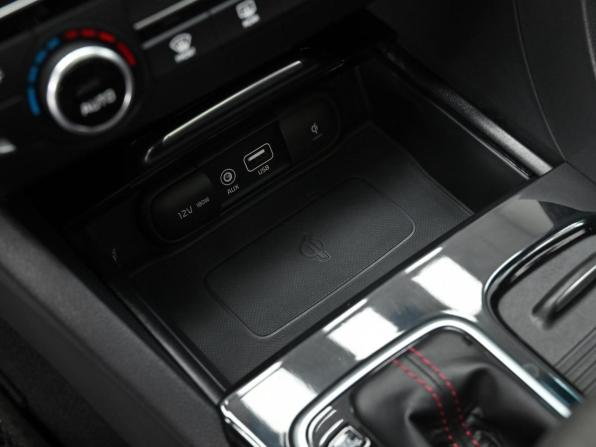 Kia Optima IV Рестайлинг с пробегом 2019 года, цена 2 099 000 рублей, 99000 км, седан, Автокод Объявления