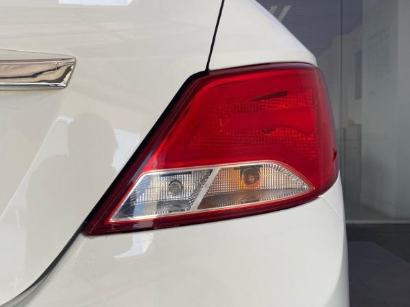 Hyundai Solaris I Рестайлинг с пробегом 2016 года, цена 1 180 000 рублей, 114780 км, седан, Автокод Объявления