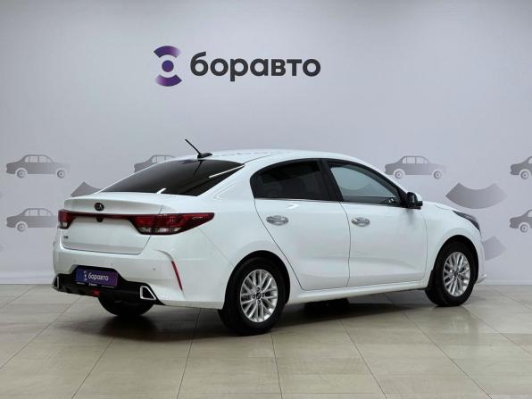 Kia Rio IV Рестайлинг с пробегом 2021 года, цена 1 895 000 рублей, 51458 км, седан, Автокод Объявления