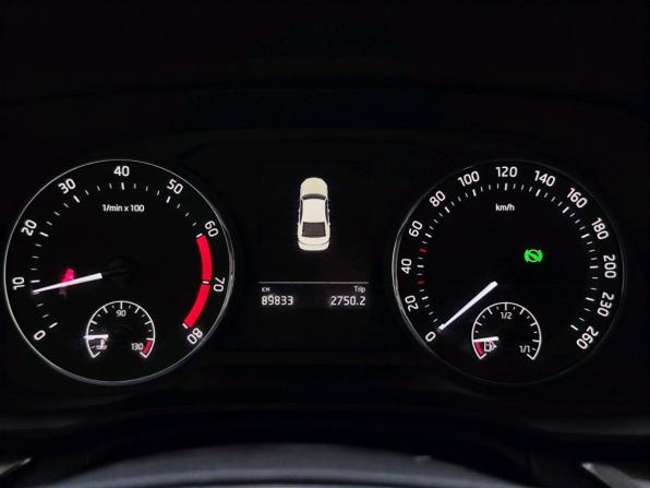 Skoda Octavia IV (A8) с пробегом 2021 года, цена 2 520 000 рублей, 89743 км, лифтбек, Автокод Объявления
