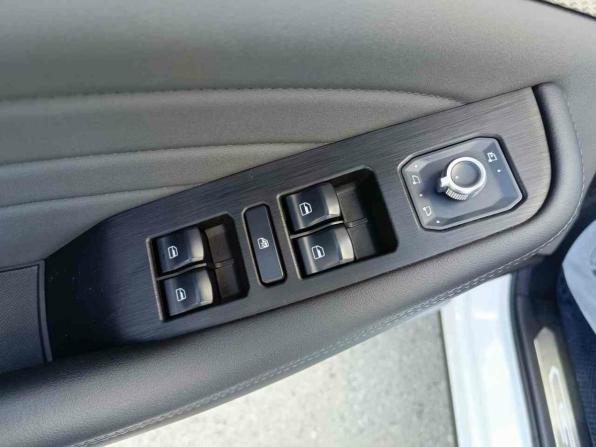 Haval F7 I Рестайлинг с пробегом 2023 года, цена 1 974 995 рублей, 129854 км, внедорожник, Автокод Объявления