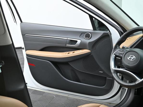 Hyundai Sonata VIII (DN8) с пробегом 2021 года, цена 2 499 000 рублей, 72000 км, седан, Автокод Объявления