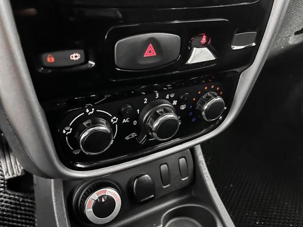 Renault Duster I с пробегом 2015 года, цена 951 000 рублей, 118413 км, внедорожник, Автокод Объявления