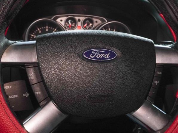 Ford Focus II Рестайлинг с пробегом 2008 года, цена 589 000 рублей, 387386 км, седан, Автокод Объявления