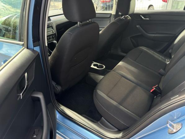 Skoda Rapid I с пробегом 2014 года, цена 719 000 рублей, 235541 км, лифтбек, Автокод Объявления