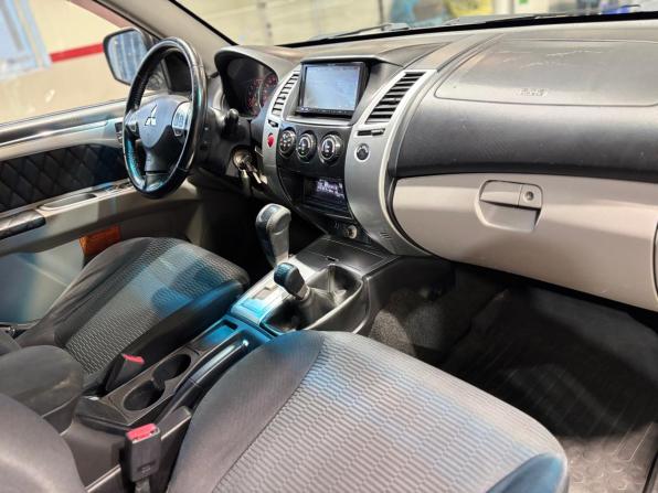 Mitsubishi Pajero Sport II с пробегом 2008 года, цена 1 369 000 рублей, 264855 км, внедорожник, Автокод Объявления