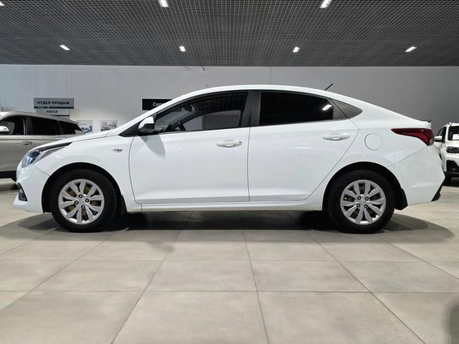 Hyundai Solaris II Великий Новгород  - изображение 4