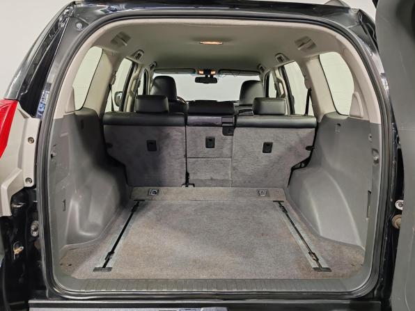 Toyota Land Cruiser Prado 150 Series с пробегом 2013 года, цена 2 875 000 рублей, 223775 км, внедорожник, Автокод Объявления