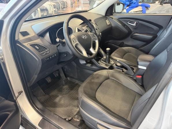 Hyundai ix35 I с пробегом 2012 года, цена 1 195 000 рублей, 147225 км, внедорожник, Автокод Объявления