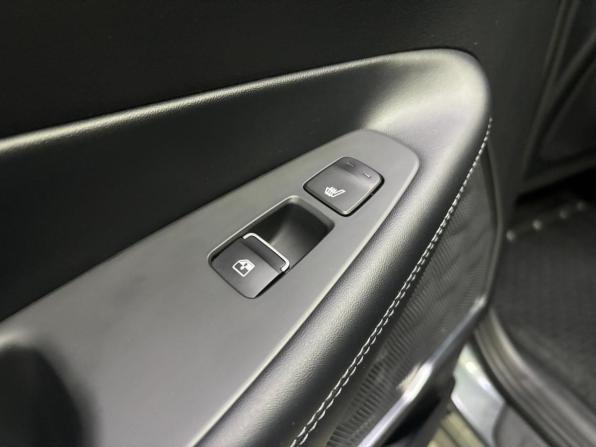 Hyundai Santa Fe IV Рестайлинг с пробегом 2021 года, цена 2 950 000 рублей, 98000 км, внедорожник, Автокод Объявления