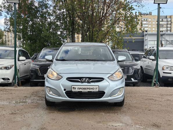 Hyundai Solaris I с пробегом 2011 года, цена 609 000 рублей, 122050 км, седан, Автокод Объявления