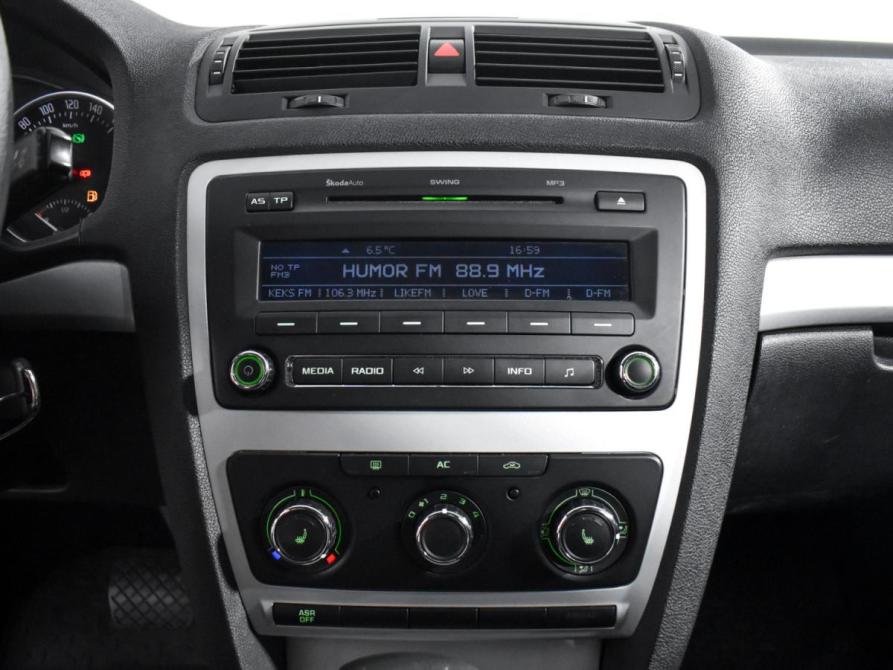 Skoda Octavia II (A5) Рестайлинг Санкт-Петербург  - изображение 16