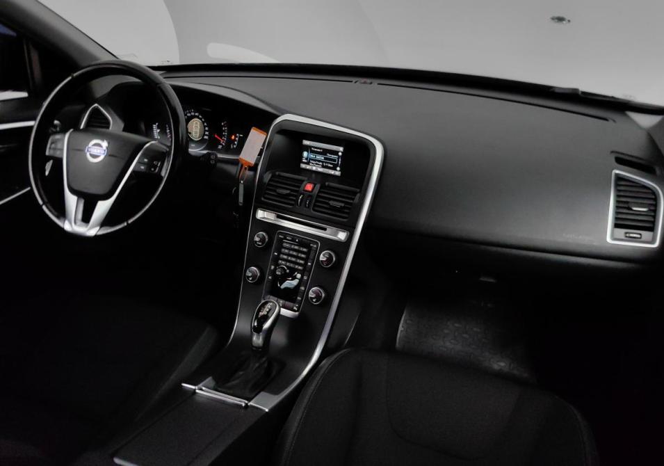 Volvo XC60 I Рестайлинг Подольск  - изображение 13