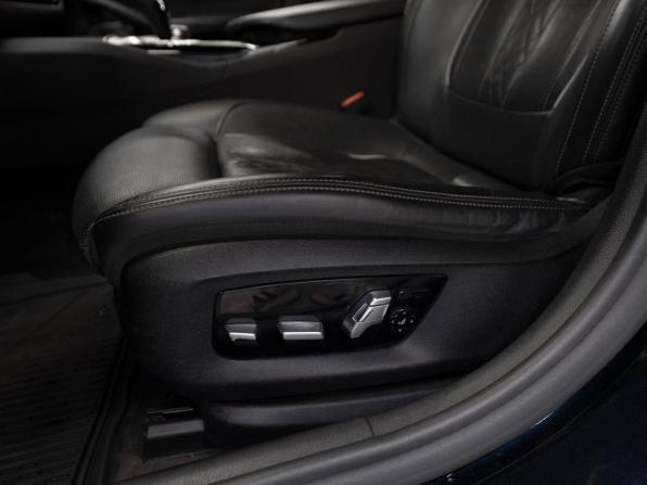 BMW 5 серии VII (G30/G31/G38) с пробегом 2018 года, цена 4 300 000 рублей, 120000 км, седан, Автокод Объявления