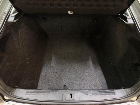 Skoda Octavia II (A5) Рестайлинг с пробегом 2011 года, цена 635 000 рублей, 81648 км, лифтбек, Автокод Объявления