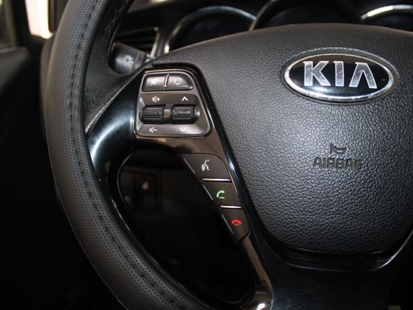 Kia Ceed II с пробегом 2013 года, цена 1 049 900 рублей, 197046 км, универсал, Автокод Объявления