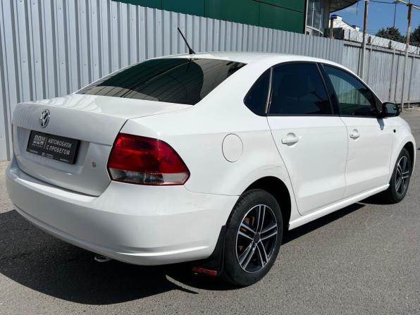 Volkswagen Polo V с пробегом 2012 года, цена 637 000 рублей, 247279 км, седан, Автокод Объявления