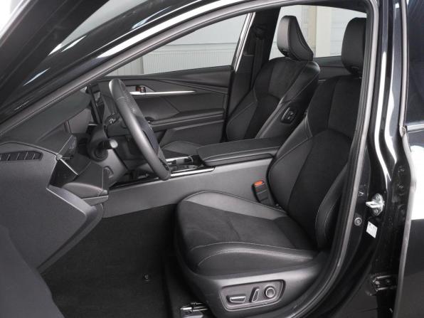 Toyota Camry IX (XV80) China Market с пробегом 2026 года, цена 4 365 000 рублей, 59 км, седан, Автокод Объявления