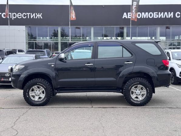 Toyota Fortuner I с пробегом 2006 года, цена 1 590 000 рублей, 304134 км, внедорожник, Автокод Объявления