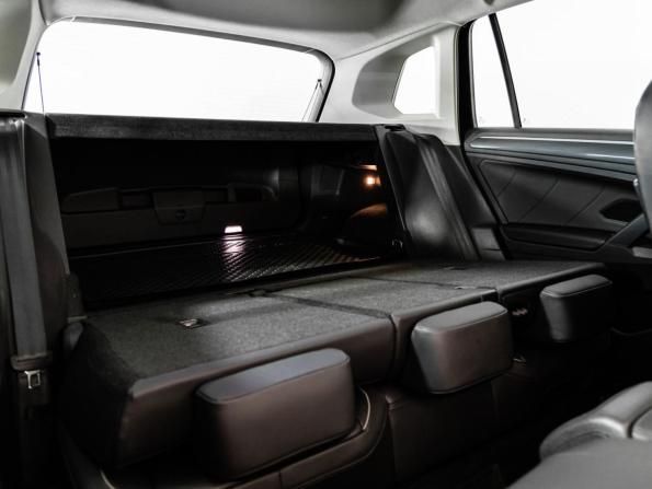 Volkswagen Tiguan II с пробегом 2019 года, цена 3 275 000 рублей, 62658 км, внедорожник, Автокод Объявления