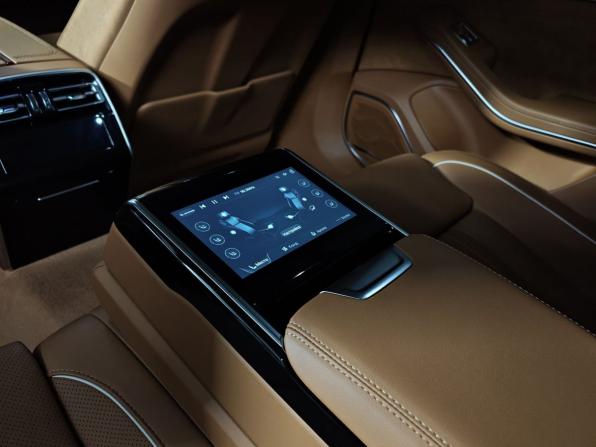 Hongqi H9 I с пробегом 2023 года, цена 3 600 000 рублей, 36374 км, седан, Автокод Объявления