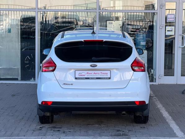 Ford Focus III Рестайлинг с пробегом 2017 года, цена 1 049 000 рублей, 122000 км, хэтчбек, Автокод Объявления