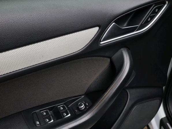 Audi Q3 I (8U) с пробегом 2012 года, цена 1 490 000 рублей, 170000 км, внедорожник, Автокод Объявления