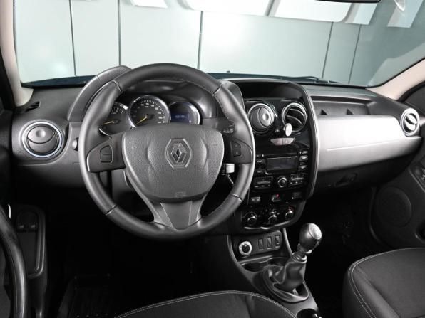 Renault Duster I Рестайлинг с пробегом 2016 года, цена 1 219 000 рублей, 193596 км, внедорожник, Автокод Объявления