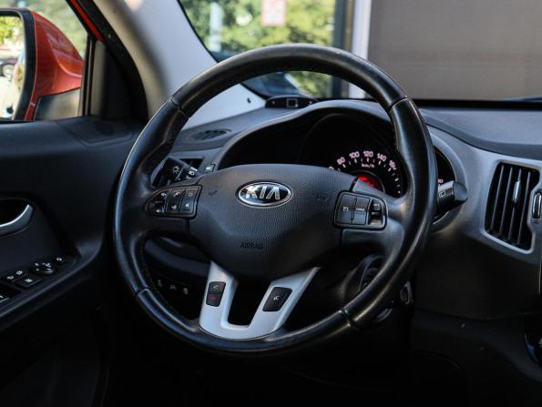 Kia Sportage III с пробегом 2012 года, цена 1 297 000 рублей, 110942 км, внедорожник, Автокод Объявления