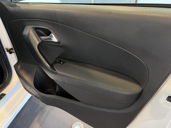Volkswagen Polo V с пробегом 2011 года, цена 435 000 рублей, 218327 км, седан, Автокод Объявления