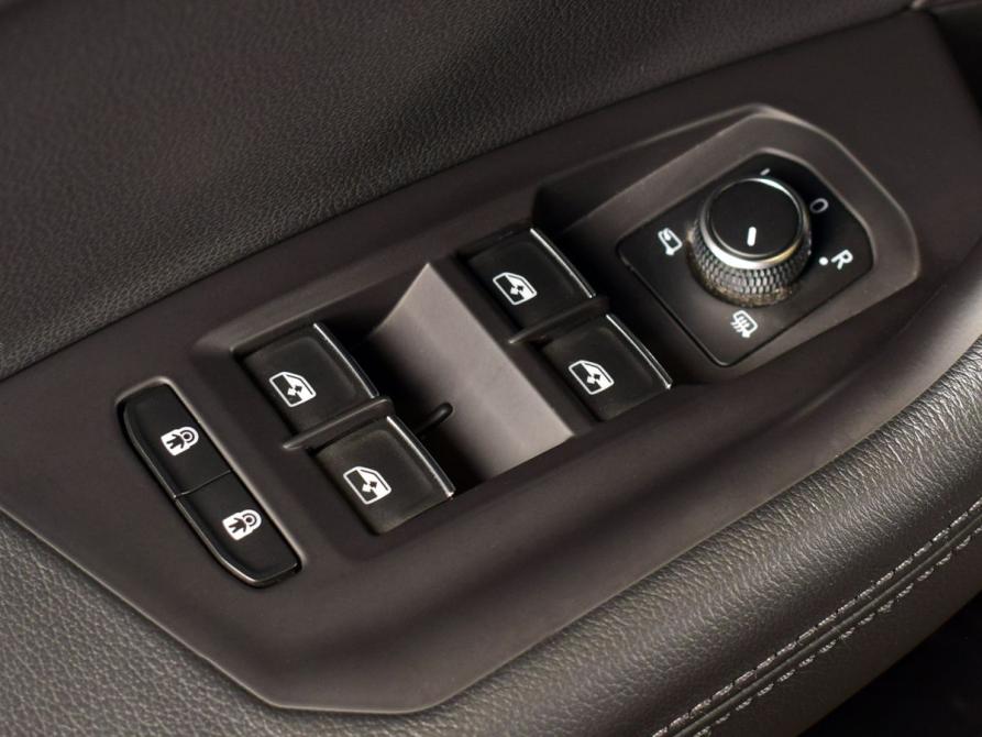 Volkswagen Touareg III Кемерово  - изображение 21