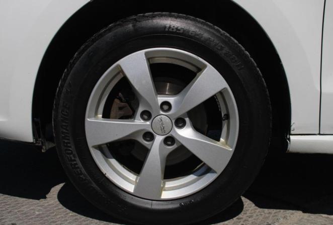 Volkswagen Polo V с пробегом 2014 года, цена 890 000 рублей, 198032 км, седан, Автокод Объявления