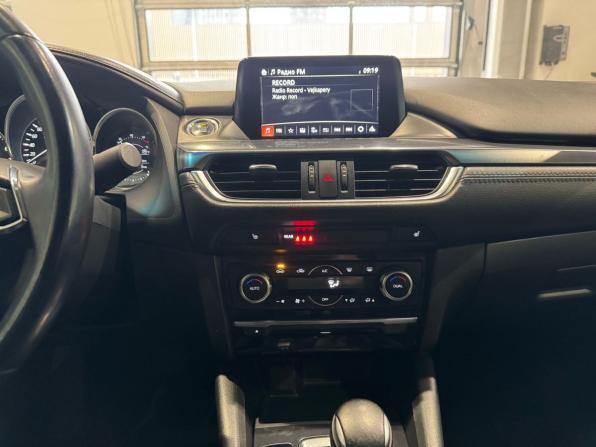 Mazda 6 III (GJ) Рестайлинг с пробегом 2018 года, цена 1 569 000 рублей, 183260 км, седан, Автокод Объявления
