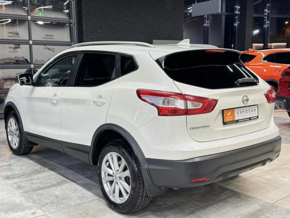 Nissan Qashqai II с пробегом 2017 года, цена 1 750 000 рублей, 97000 км, внедорожник, Автокод Объявления