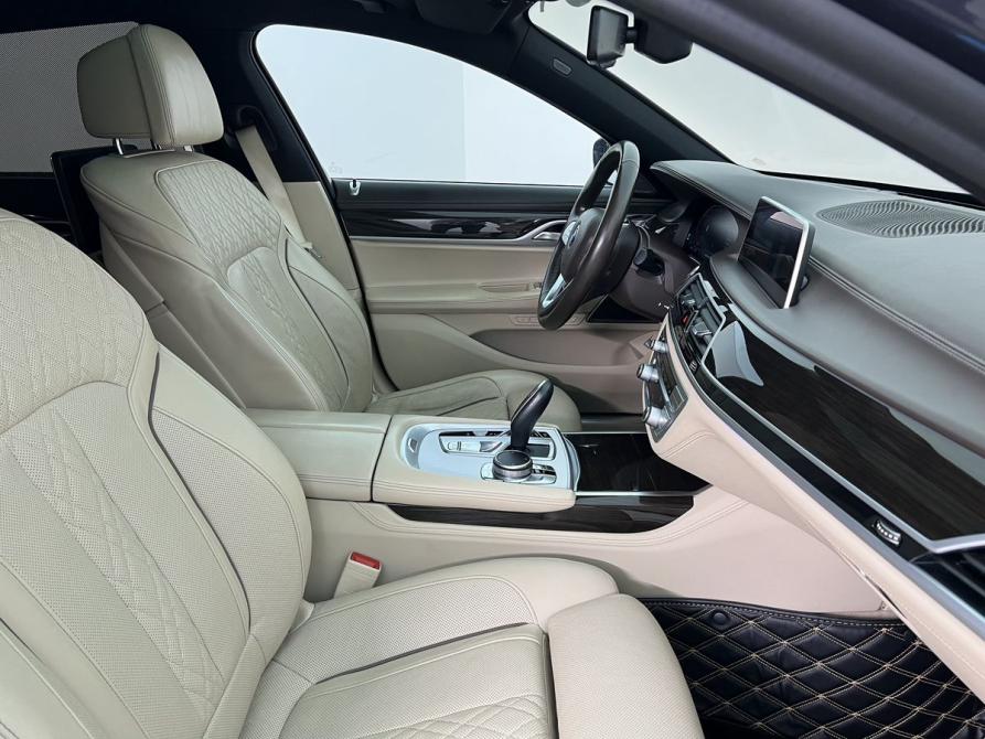 BMW 7 серии VI (G11/G12) Рестайлинг Москва  - изображение 10