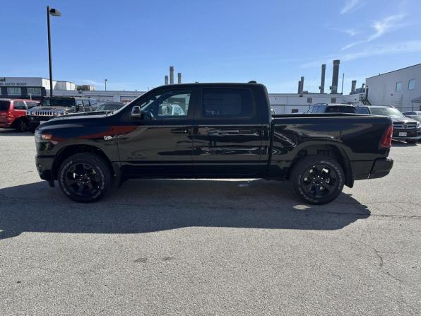 Ram 1500 V Рестайлинг с пробегом 2026 года, цена 9 990 000 рублей, 18 км, offers.body_type.unknown, Автокод Объявления