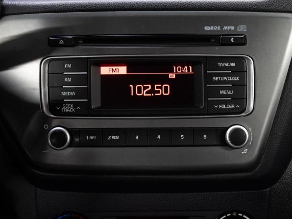 Kia Rio III Рестайлинг с пробегом 2016 года, цена 899 000 рублей, 170471 км, седан, Автокод Объявления