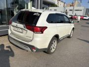 Mitsubishi Outlander III Рестайлинг 2 Санкт-Петербург  - изображение 8
