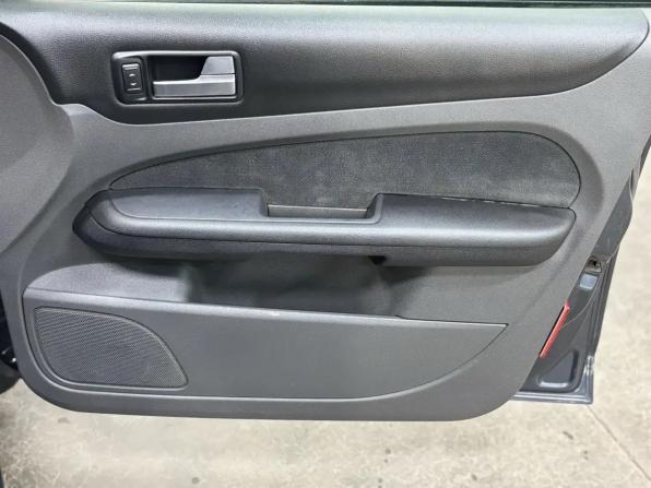 Ford Focus II с пробегом 2007 года, цена 377 000 рублей, 270000 км, седан, Автокод Объявления