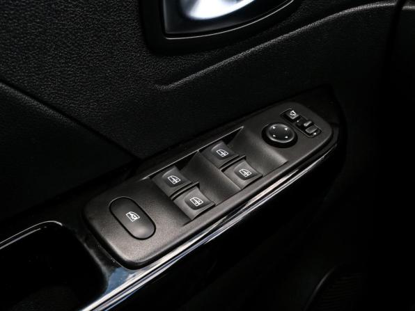Renault Kaptur I Рестайлинг с пробегом 2020 года, цена 1 949 310 рублей, 23112 км, внедорожник, Автокод Объявления