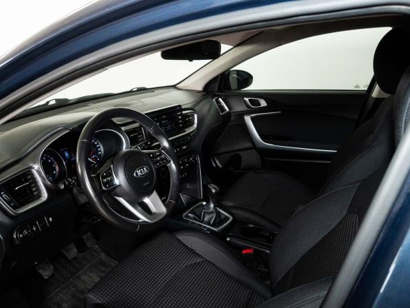 Kia Ceed III с пробегом 2019 года, цена 1 650 000 рублей, 68400 км, хэтчбек, Автокод Объявления