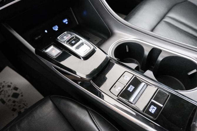 Hyundai Sonata VIII (DN8) с пробегом 2020 года, цена 2 279 000 рублей, 134141 км, седан, Автокод Объявления