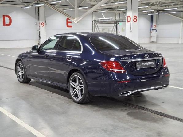 Mercedes-Benz E-Класс V (W213 S213 C238) с пробегом 2018 года, цена 3 580 000 рублей, 97216 км, седан, Автокод Объявления