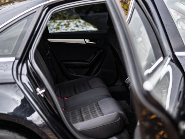 Audi A4 IV (B8) Рестайлинг с пробегом 2012 года, цена 1 250 000 рублей, 177132 км, седан, Автокод Объявления