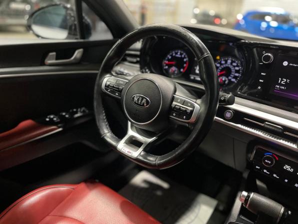 Kia K5 III с пробегом 2021 года, цена 3 140 000 рублей, 112660 км, седан, Автокод Объявления