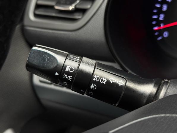 Kia Rio III с пробегом 2012 года, цена 829 000 рублей, 124200 км, хэтчбек, Автокод Объявления
