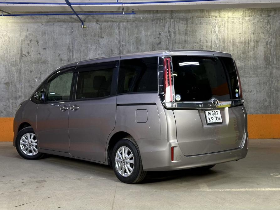 Toyota Noah III (R80) Рестайлинг Уфа  - изображение 5